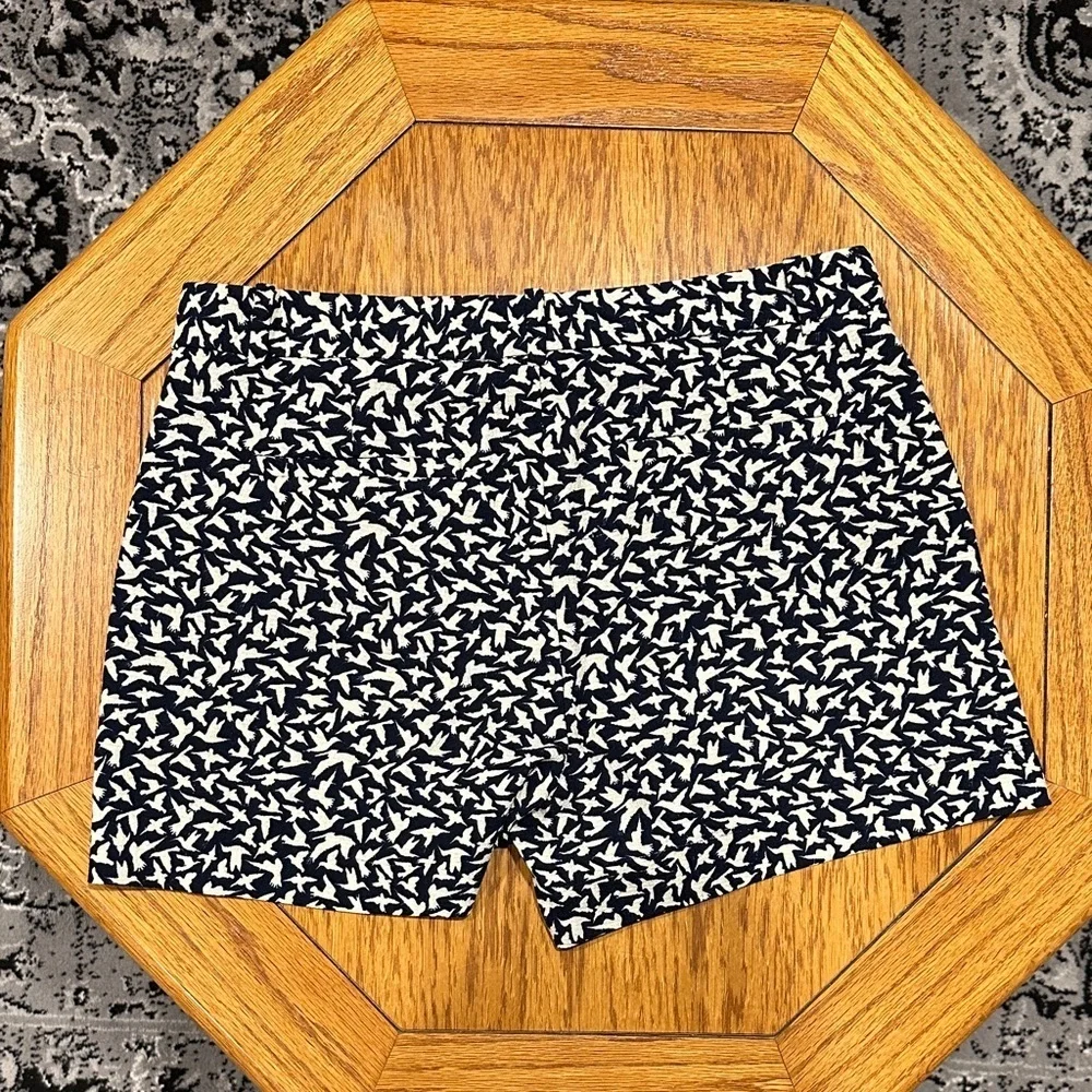 *ZARA* Basic Dark Blue Black x White Bird Pattern Shorts Size Small